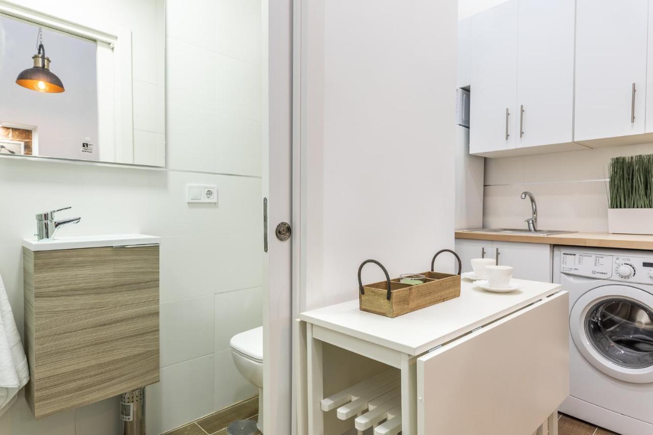 Precioso Apartamento De 2 Habitaciones By Bebalmy Мадрид Екстер'єр фото